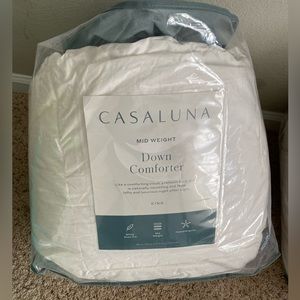 Casaluna medium weight king duvet